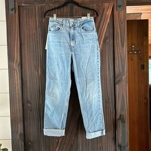 70’s High Slim Straight Levi’s jeans